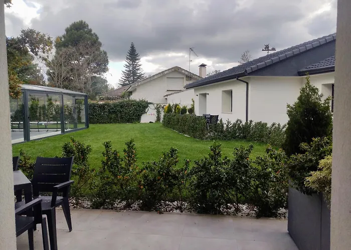 Rincones De Riaza Solo Adultos